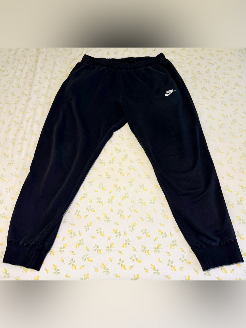 Nike Sportswear Sweatpants Mens Large Black Swoosh Taper Leg Terry Fleece Jogger